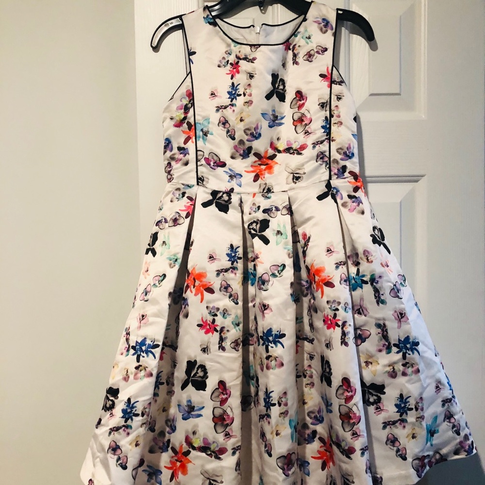 Pippa & Julie dress